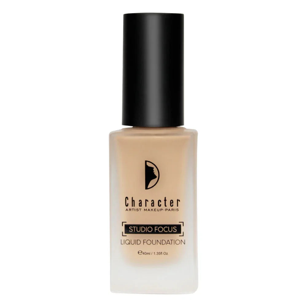 Character Studio Focus Liquid Foundation